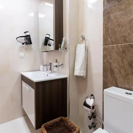 A Cozy Smart In Old Town Appartement