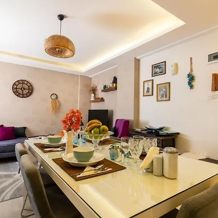 A Cozy Smart In Old Town Apartment Kusadasi
